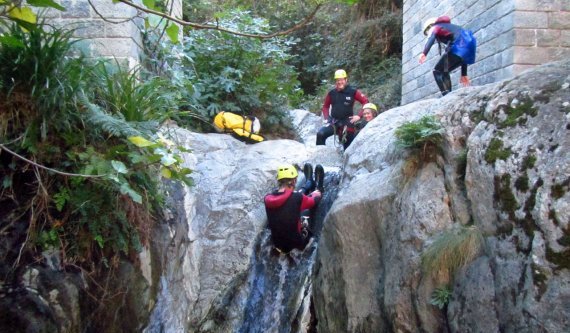 Canyon Thuès natural slide