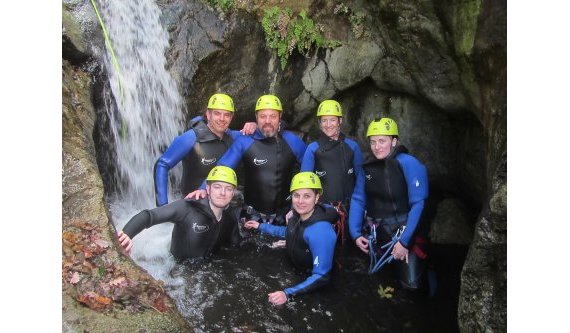 Canyoning en groupe Céret