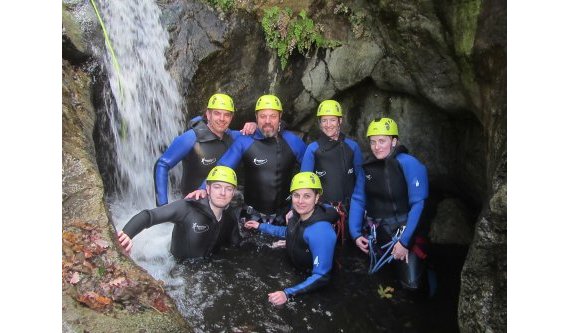 Group canyoning Ceret