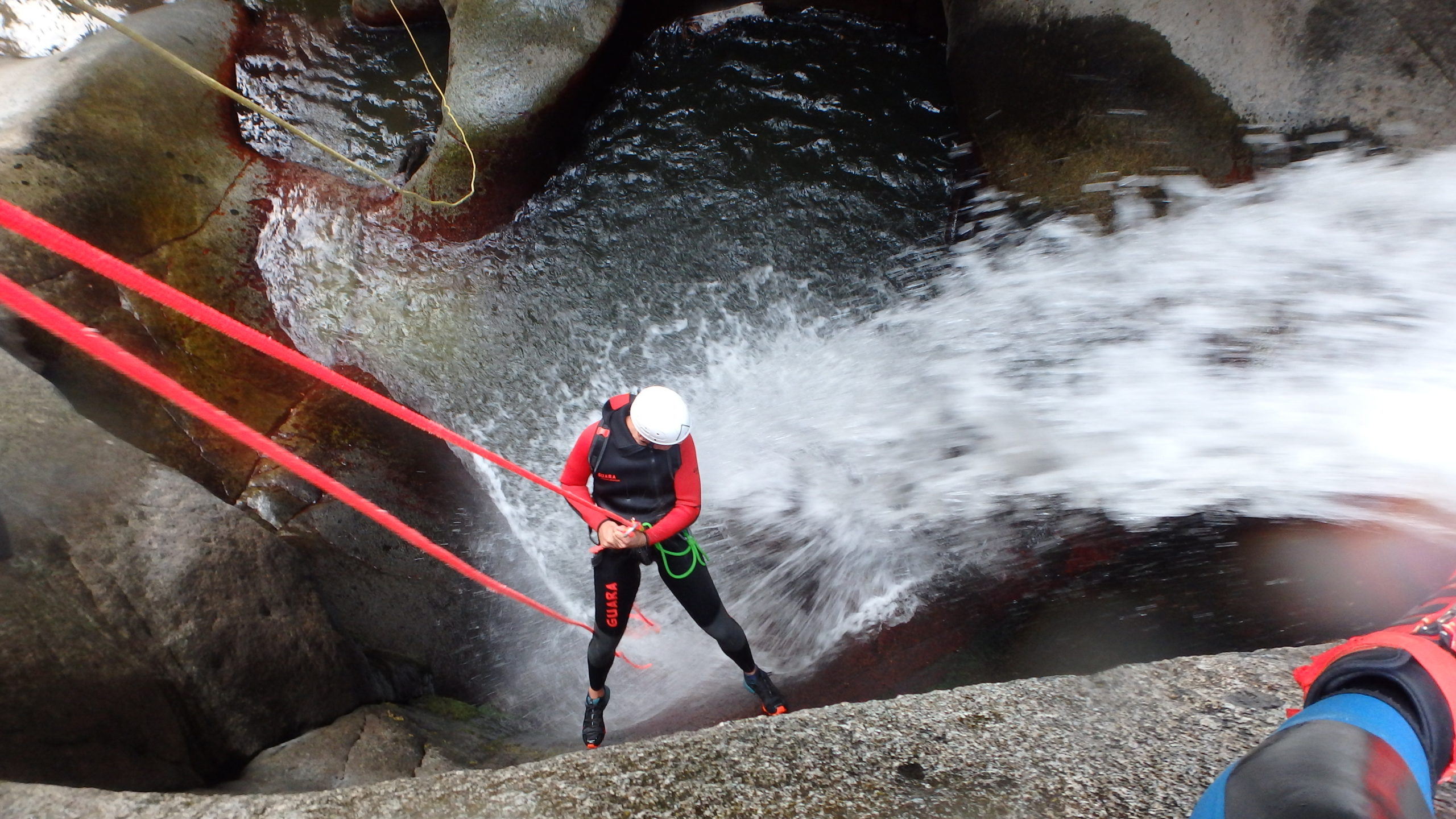 Abseiling canyoning near Perpignan