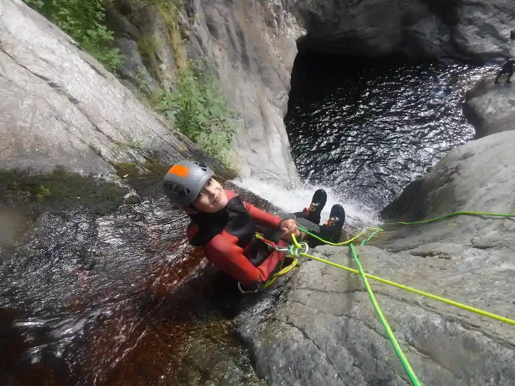 The Llech gorges abseiling