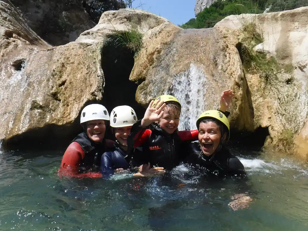 Canyoning en famille dans les gorges de Galamus
